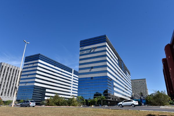 CNT se posiciona contra inclusão do Brasil na lista curta da OIT